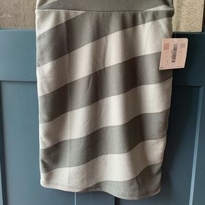 LulaRoe Cassie Skirt XS